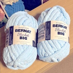 Bernat Blanket Big Yarn in Glacier Blue